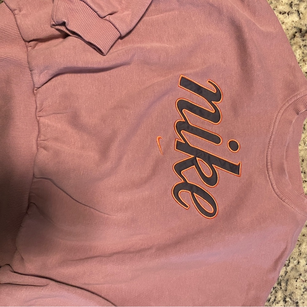 Nike Mauve Sweatshirt with Orange Accents